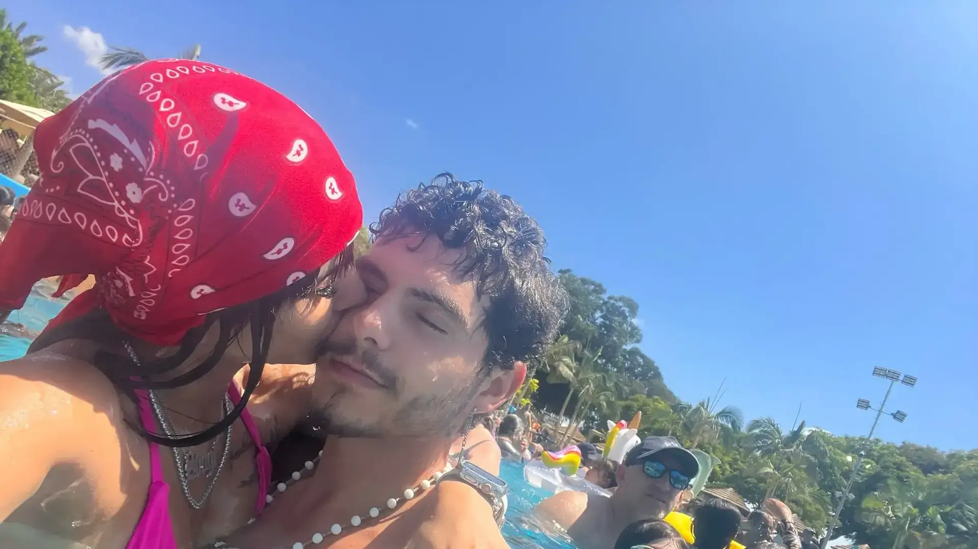 יוחאי בן זכריה שנרצח
ואבישג כחלון בת זוגו יוחאי בן זכריה שנרצח
ואבישג כחלון בת זוגו