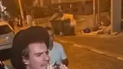 פצועי צה''ל מהמילואימנקים של הנדל הגיעו לבני ברק להקליט פודקאסט עם חרדים - מהומה פרצה במקום פצועי צה''ל מהמילואימנקים של הנדל הגיעו לבני ברק להקליט פודקאסט עם חרדים - מהומה פרצה במקום