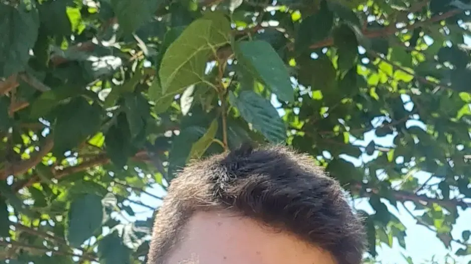 סמ"ר אורי למד, מתל מונד, נפל בקרב בצפון רצועת עזה, בן 20 בנופלו.
סמ"ר אורי למד, מתל מונד, נפל בקרב בצפון רצועת עזה, בן 20 בנופלו.