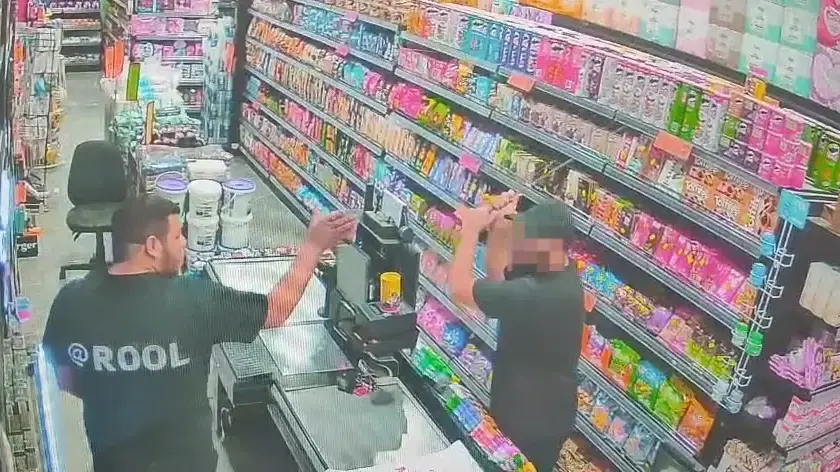 תקיפת מוכר בקיוסק באמצעות מוט ברזל, באר שבע, 1 בספטמבר 2025 תקיפת מוכר בקיוסק באמצעות מוט ברזל, באר שבע, 1 בספטמבר 2025