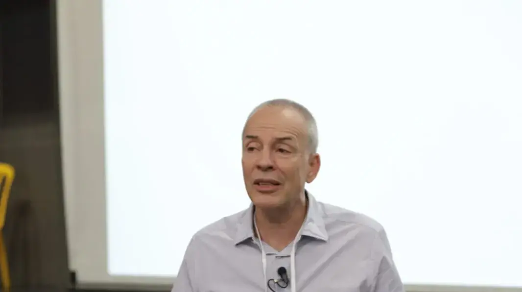 מנכ"לית ומייסדת התנועה מש"ה, גל ניסים - עמנואל ופרופ' גיל זלצמן, יו"ר המועצה הלאומית למניעת אובדנות במשרד הבריאות. מנכ"לית ומייסדת התנועה מש"ה, גל ניסים - עמנואל ופרופ' גיל זלצמן, יו"ר המועצה הלאומית למניעת אובדנות במשרד הבריאות.