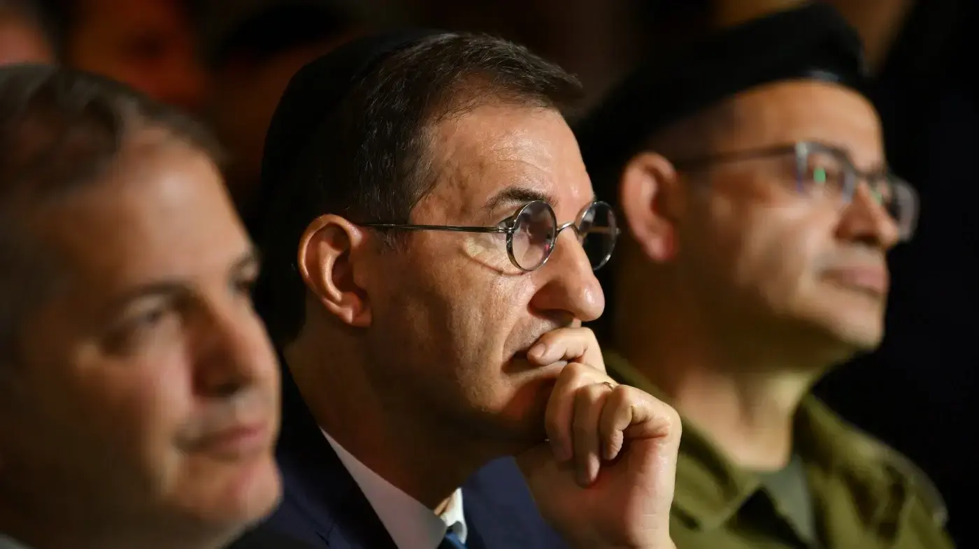 יואב קיש, בועז ביסמוט, רומן גופמן, טקס של חניכי "מכינות נצח", רשת המכינות הקדם צבאיות לצעירים חרדים מבית עמותת נצח יהודה,מנהרות הכותל, 11 בספטמבר 2025 יואב קיש, בועז ביסמוט, רומן גופמן, טקס של חניכי "מכינות נצח", רשת המכינות הקדם צבאיות לצעירים חרדים מבית עמותת נצח יהודה,מנהרות הכותל, 11 בספטמבר 2025