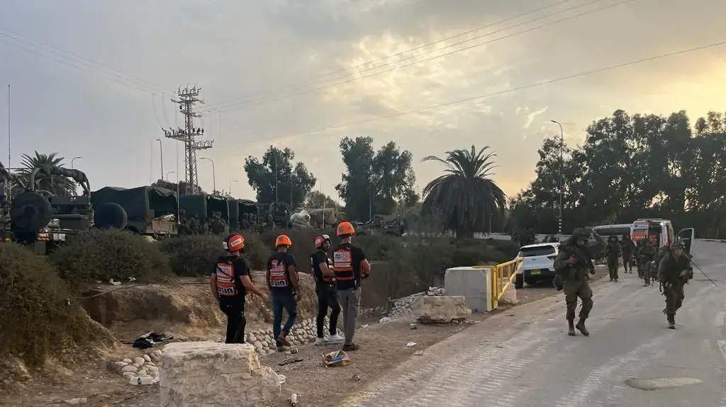 ישראל ביטון, המתנדב שנחקר בחשד לרצח מחבל נוחבה דורש חצי מיליון שקל פיצוי מהמדינה ישראל ביטון, המתנדב שנחקר בחשד לרצח מחבל נוחבה דורש חצי מיליון שקל פיצוי מהמדינה