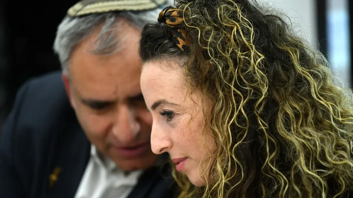 עידית סילמן, זאב אלקין, הרמת כוסית של הליכוד לרגל החג, פתח תקווה, 13 בספטמבר 2025 עידית סילמן, זאב אלקין, הרמת כוסית של הליכוד לרגל החג, פתח תקווה, 13 בספטמבר 2025