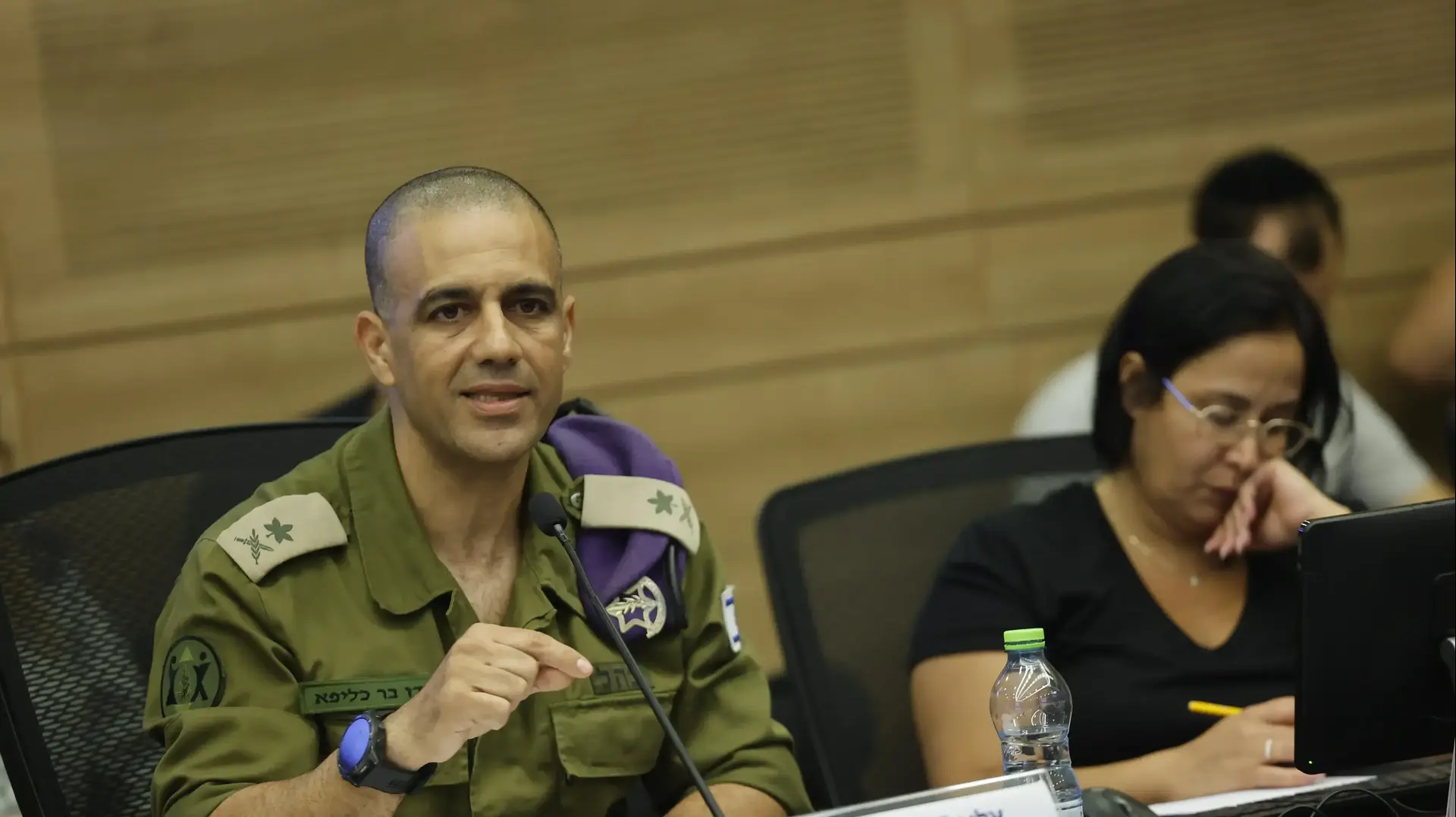 דדו בר־כליפא, ראש אכ"א בדיון הבוועדה לביקורת המדינה על גיוס חרדים, 17 בספטמבר 2025 דדו בר־כליפא, ראש אכ"א בדיון הבוועדה לביקורת המדינה על גיוס חרדים, 17 בספטמבר 2025