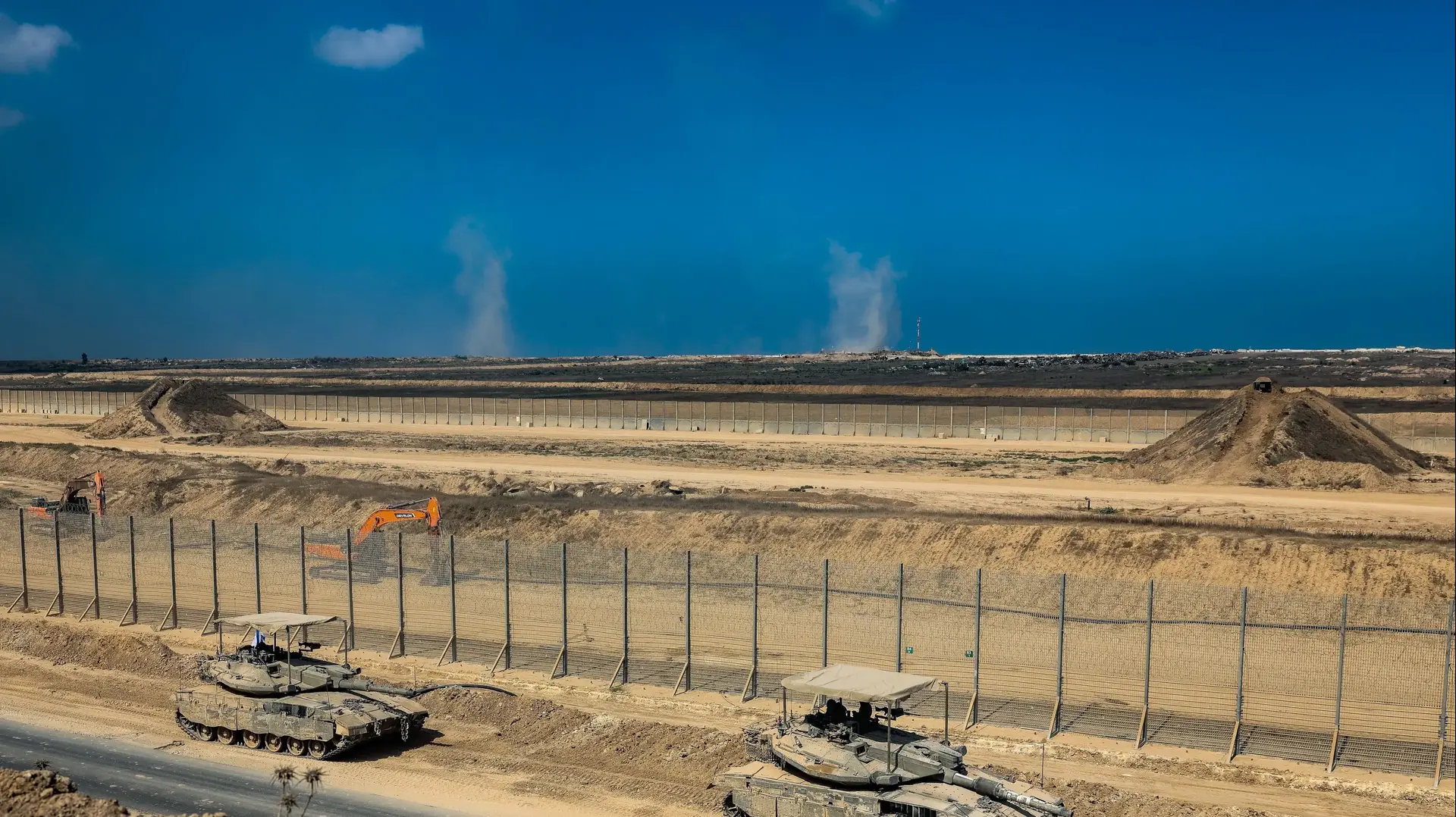 טנקים גבול רצועת עזה טנקים גבול רצועת עזה