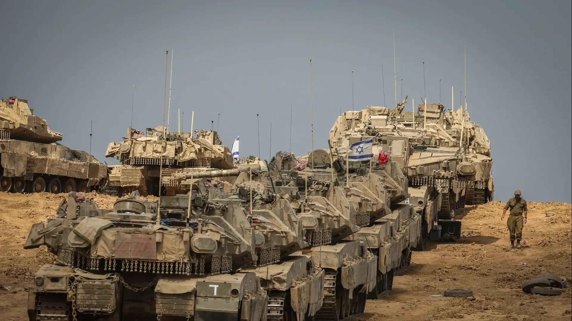 טנקים גבול רצועת עזה טנקים גבול רצועת עזה