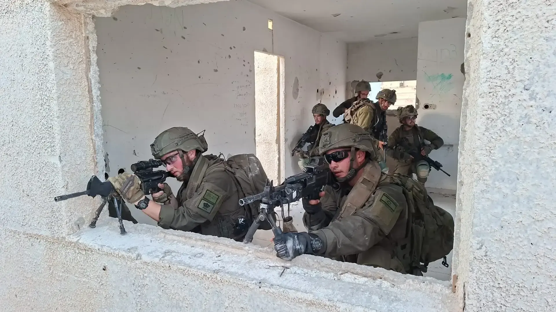 ביקור במחנה תבץ של חטיבת החשמונאים ביקור במחנה תבץ של חטיבת החשמונאים