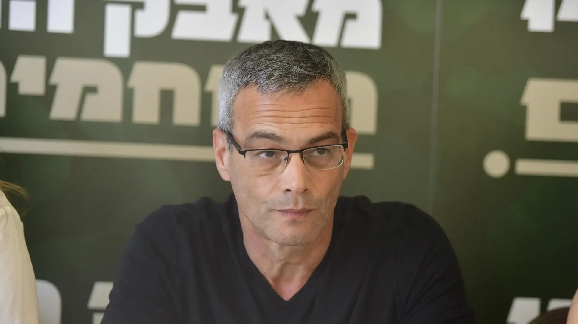 ארנון ראובני, אב לשני לוחמים, מסיבת עיתונאים של הורי לוחמים בעזה, 25 בספטמבר 2025 ארנון ראובני, אב לשני לוחמים, מסיבת עיתונאים של הורי לוחמים בעזה, 25 בספטמבר 2025