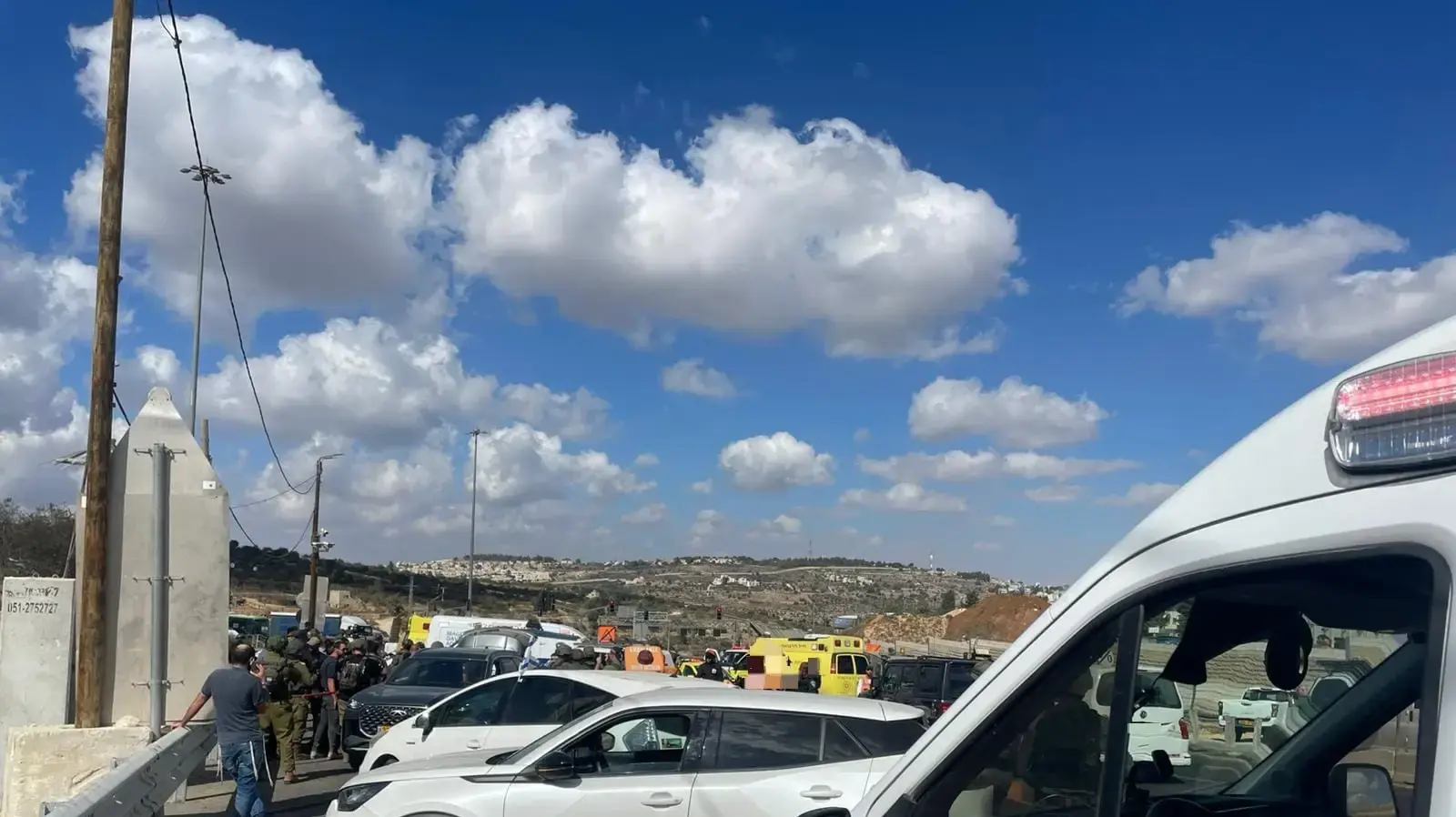 זירת הפיגוע במחסום המנהרות