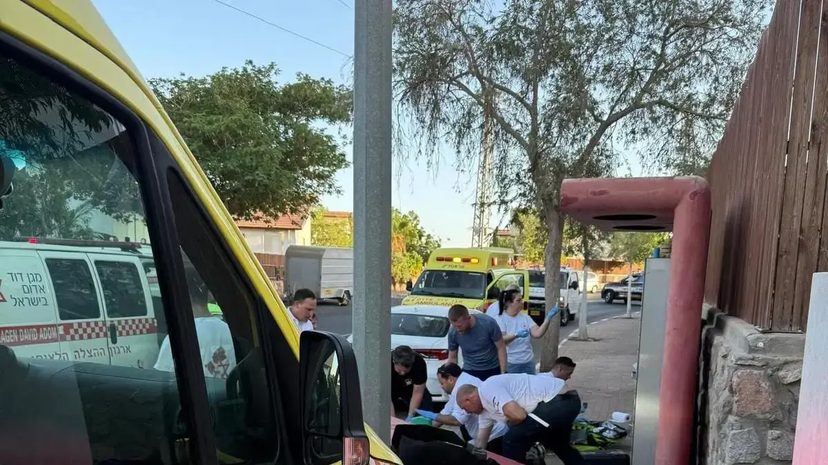 נער בן 14 נהרג מקריסת תיבת דואר באילת. 2 באוקטובר 2025 נער בן 14 נהרג מקריסת תיבת דואר באילת. 2 באוקטובר 2025