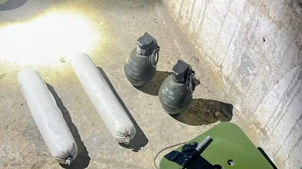 חיל צה"ל גנב אמל"ח ותכנן למכור אותו לארגוני פשיעה חיל צה"ל גנב אמל"ח ותכנן למכור אותו לארגוני פשיעה