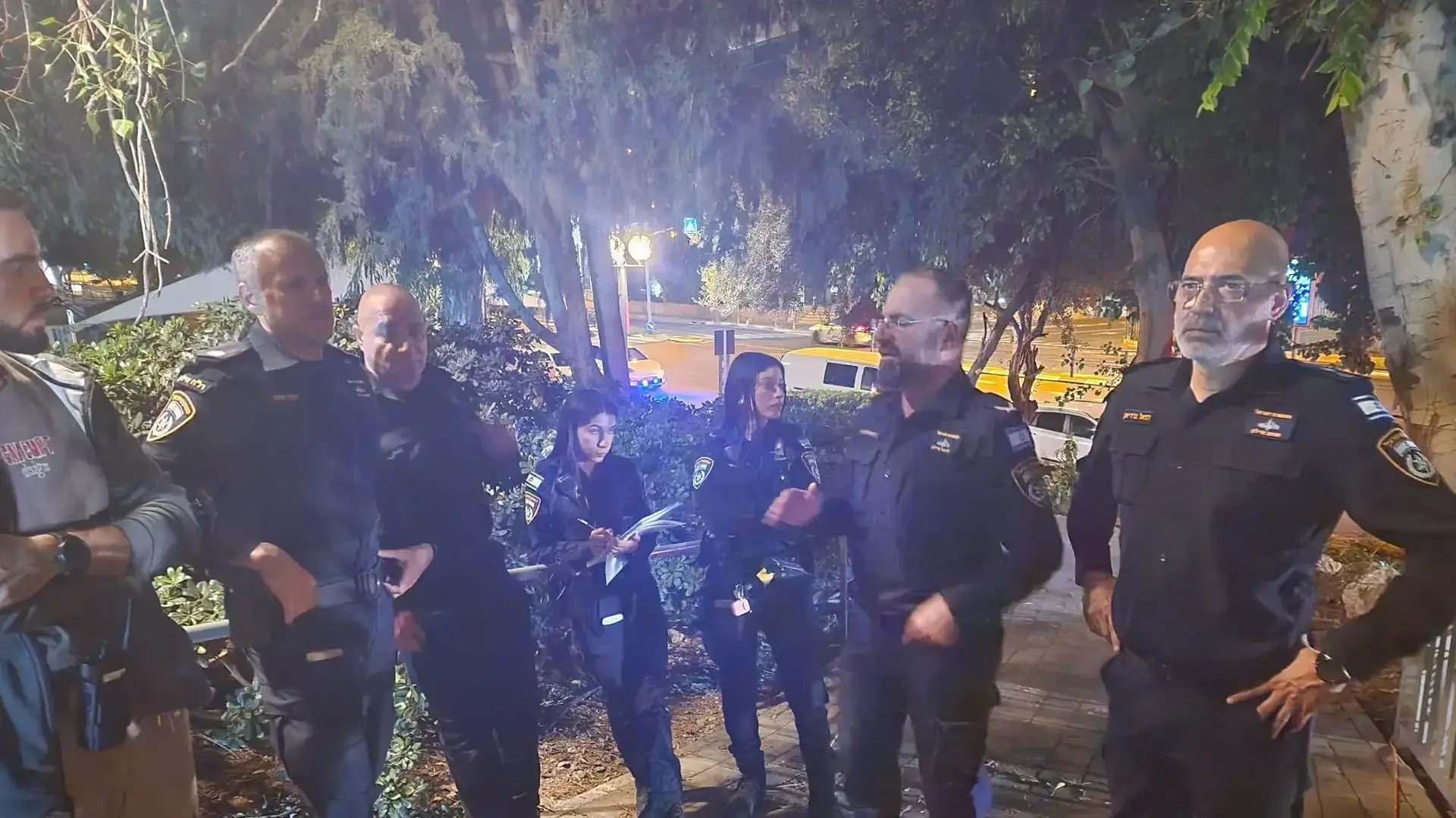 אישה אותרה שרופה וללא רוח חיים בגינה ציבורית בת"א. 13.10.25 אישה אותרה שרופה וללא רוח חיים בגינה ציבורית בת"א. 13.10.25