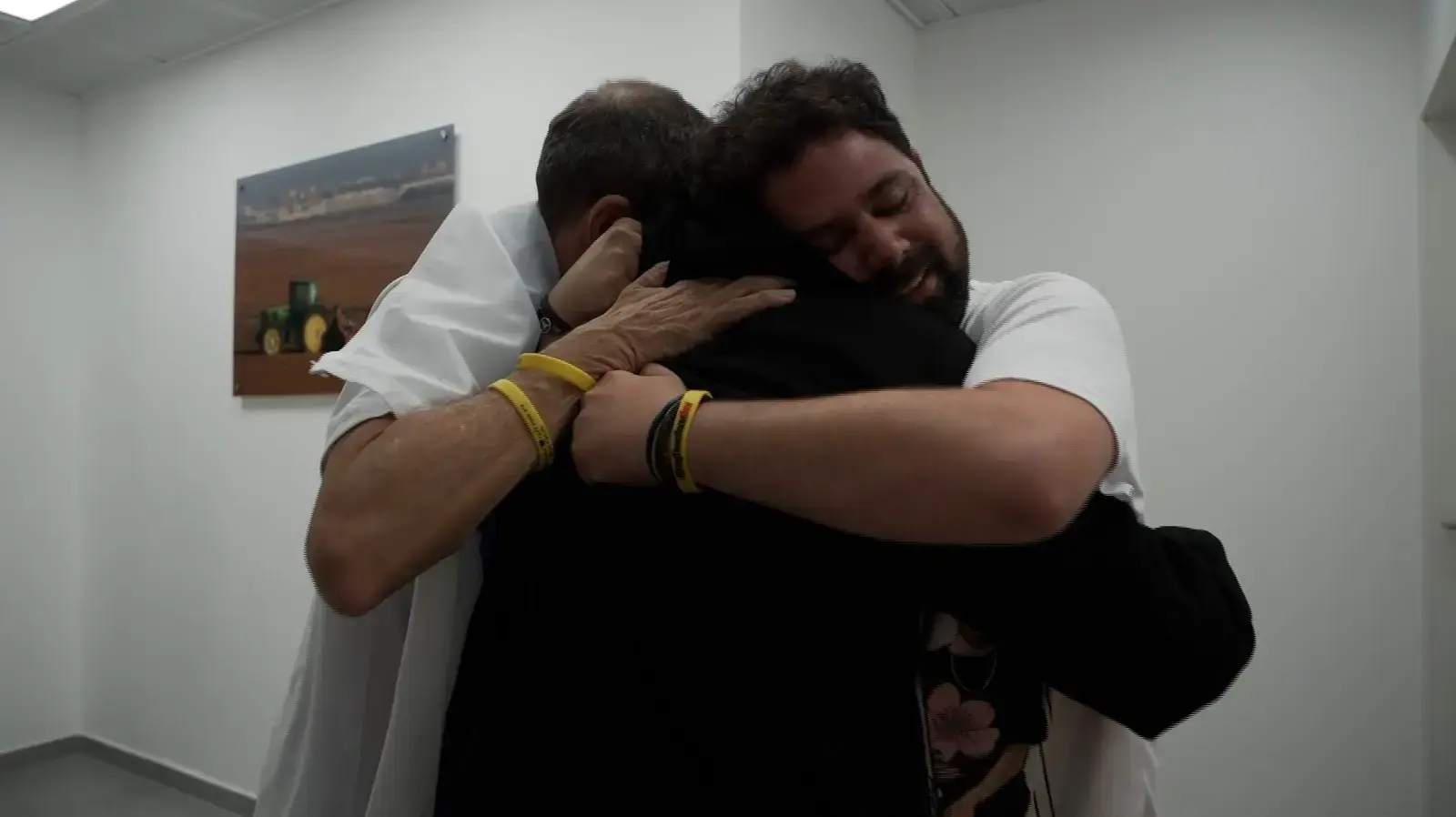 גיא גלבוע דלאל עם בני משפחתו גיא גלבוע דלאל עם בני משפחתו