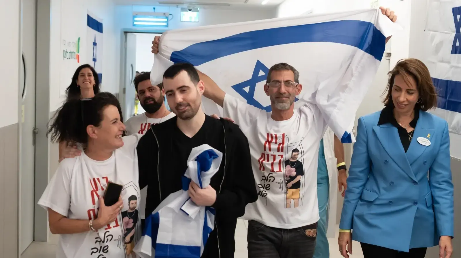 גיא גלבוע דלאל מביה"ח בילינסון לאחר שחזרת משבי החמאס. 13 באוקטובר 2025