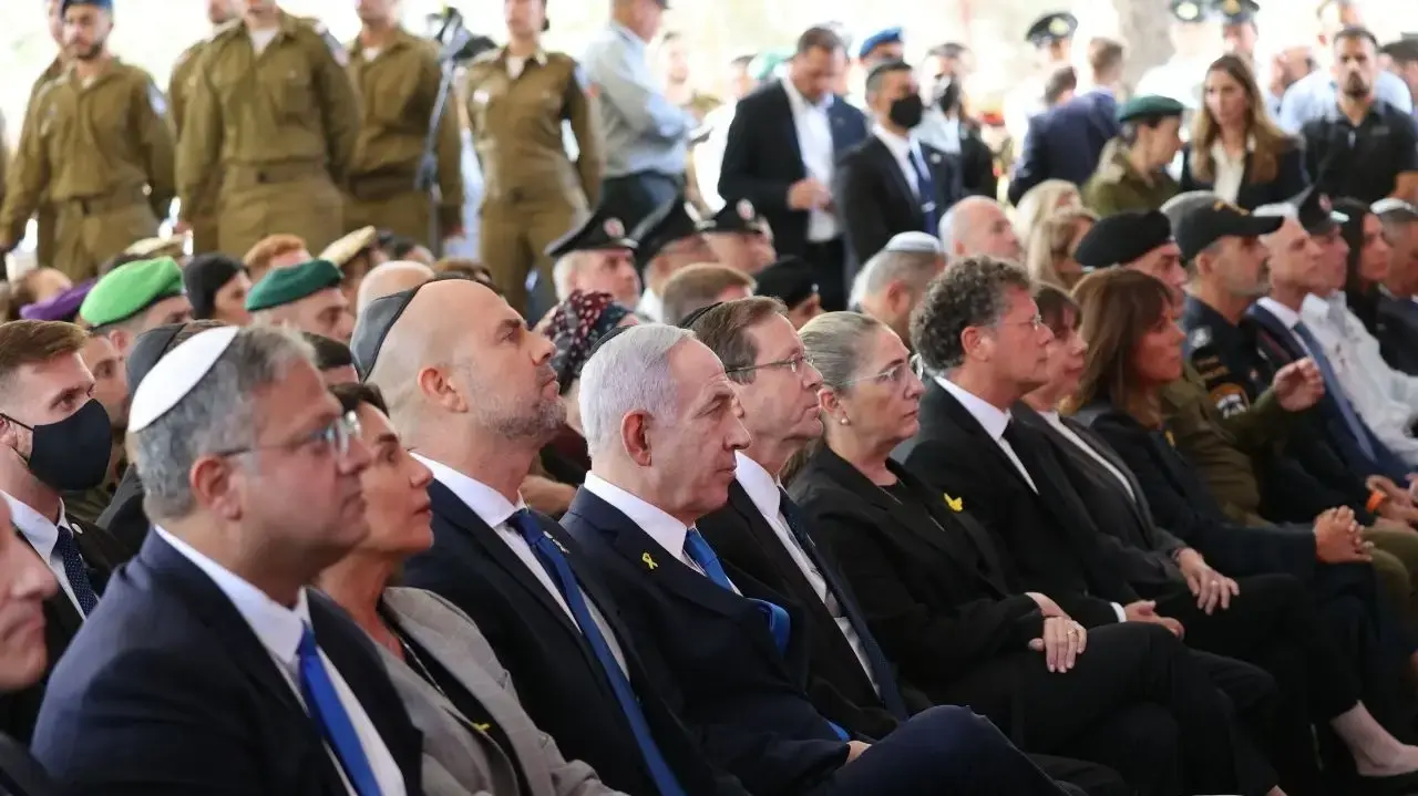 טקס האזכרה לזכר חללי מלחמת "חרבות ברזל" במעמד ראשי המדינה וראשי מערכת הביטחון, חלקת גדולי האומה שבהר הרצל. 16 באוקטובר 2025 טקס האזכרה לזכר חללי מלחמת "חרבות ברזל" במעמד ראשי המדינה וראשי מערכת הביטחון, חלקת גדולי האומה שבהר הרצל. 16 באוקטובר 2025