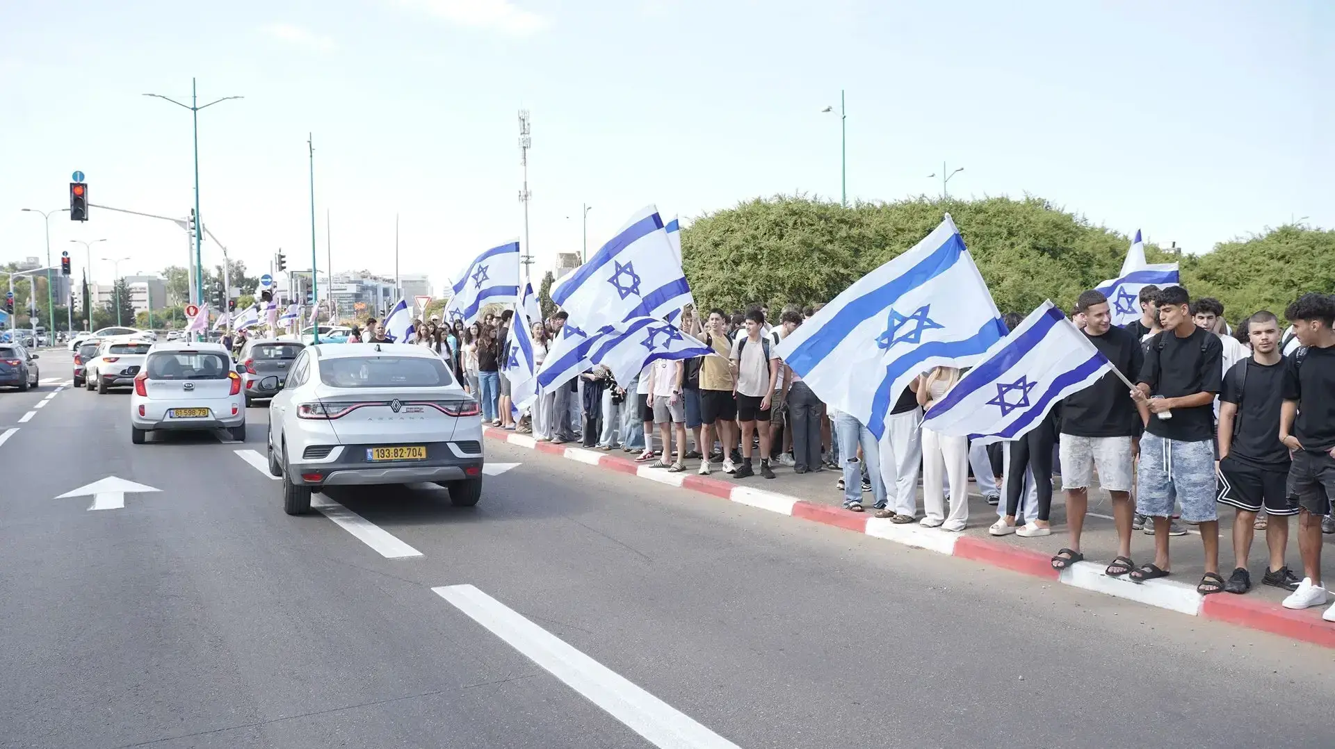 מסע הלוויה של ענבר הימן ז"ל, 17 באוקטובר 2025 מסע הלוויה של ענבר הימן ז"ל, 17 באוקטובר 2025