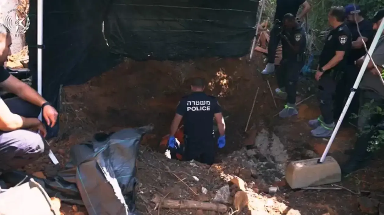 תיעוד מהזירה בה אותרה גופת המנוחה ניצולת השואה תיעוד מהזירה בה אותרה גופת המנוחה ניצולת השואה