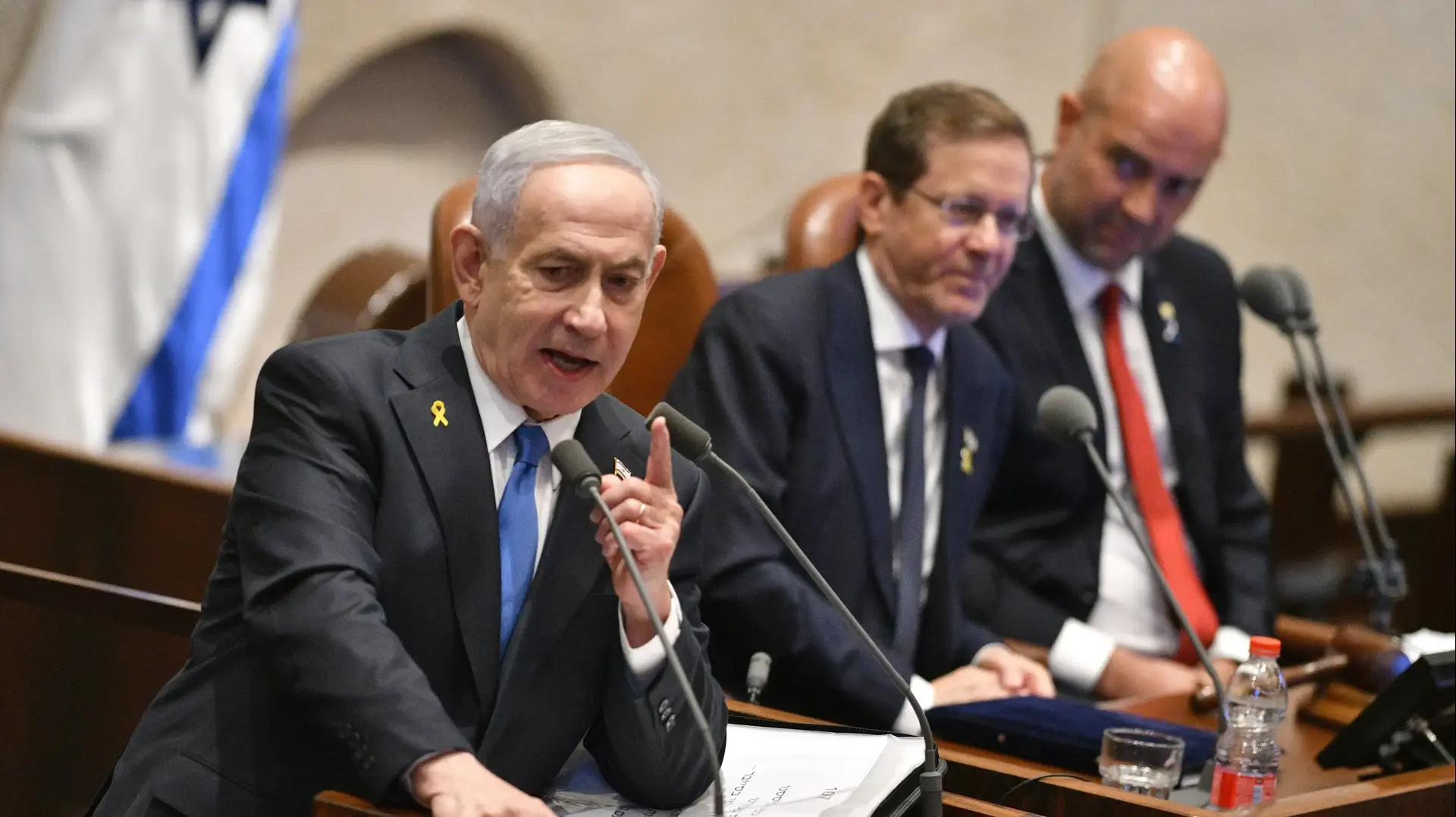 רה"מ בנימין נתניהו,נשיא המדינה יצחק הרצוג, יו"ר הכנסת אמיר אוחנה, פתיחת מושב הכנסת, 20 באוקטובר 2025 רה"מ בנימין נתניהו,נשיא המדינה יצחק הרצוג, יו"ר הכנסת אמיר אוחנה, פתיחת מושב הכנסת, 20 באוקטובר 2025