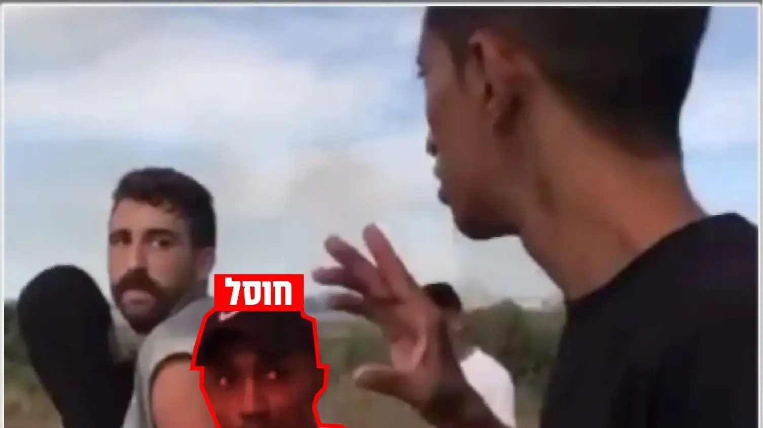 תמונה מטבח ה-7 באוקטובר של המחבלים אחמד אבו מרחיל ואחמד אבראהים רגב שאער האחראיים לחטיפתם של אבינתן אור ונועה ארגמני ממסיבת הנובה. 23 באוקטובר 2025 תמונה מטבח ה-7 באוקטובר של המחבלים אחמד אבו מרחיל ואחמד אבראהים רגב שאער האחראיים לחטיפתם של אבינתן אור ונועה ארגמני ממסיבת הנובה. 23 באוקטובר 2025
