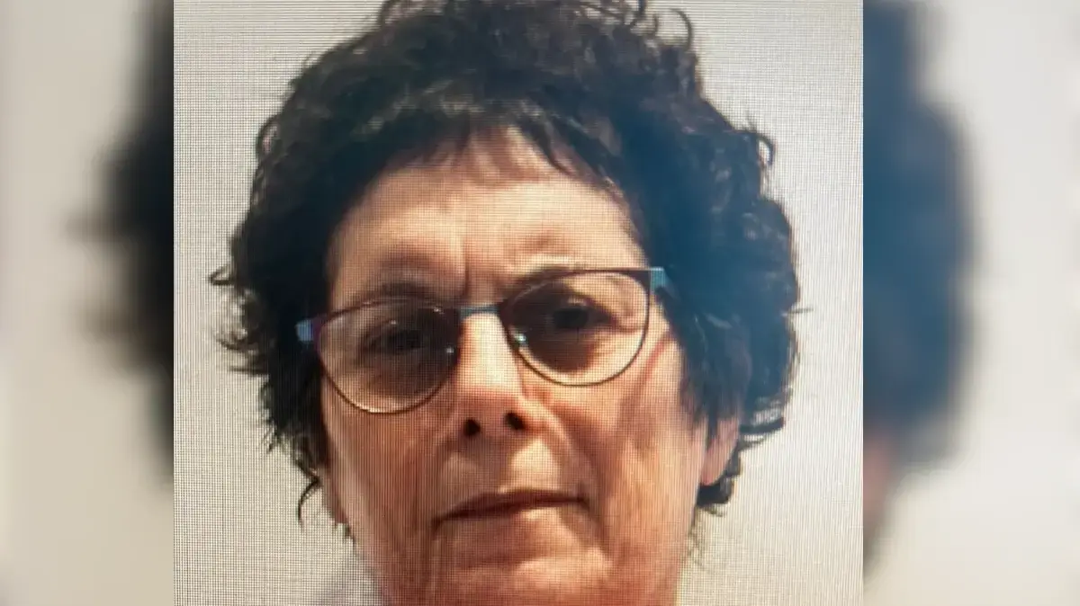 באיתור הנעדרת נורית יער מתל אביב, אשר יצאה אתמול בשעות הצהריים ממרכז רפואי איכילוב ומאז אבדו עקבותיה.