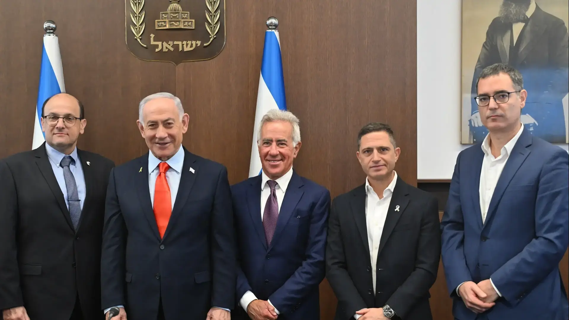 ראש הממשלה בנימין נתניהו בפתח ישיבת הממשלה: ״האירוע בשדה תימן גרם לנזק תדמיתי עצום למדינת ישראל ולצה"ל, אולי הפיגוע ההסברתי הקשה ביותר מאז הקמת המדינה. זה מחייב בדיקה עצמאית ובלתי תלויה״
