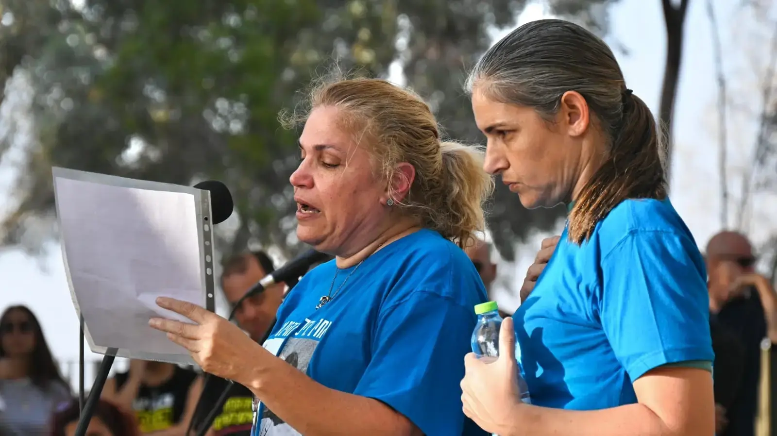 טקס הקבורה של סהר ברוך ז"ל, בית העלמין בקיבוץ בארי, 2 בנובמבר 2025 טקס הקבורה של סהר ברוך ז"ל, בית העלמין בקיבוץ בארי, 2 בנובמבר 2025
