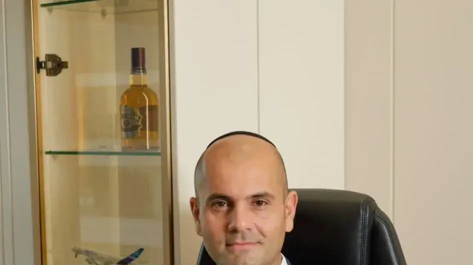 עו"ד רושאל צולפייב עו"ד רושאל צולפייב