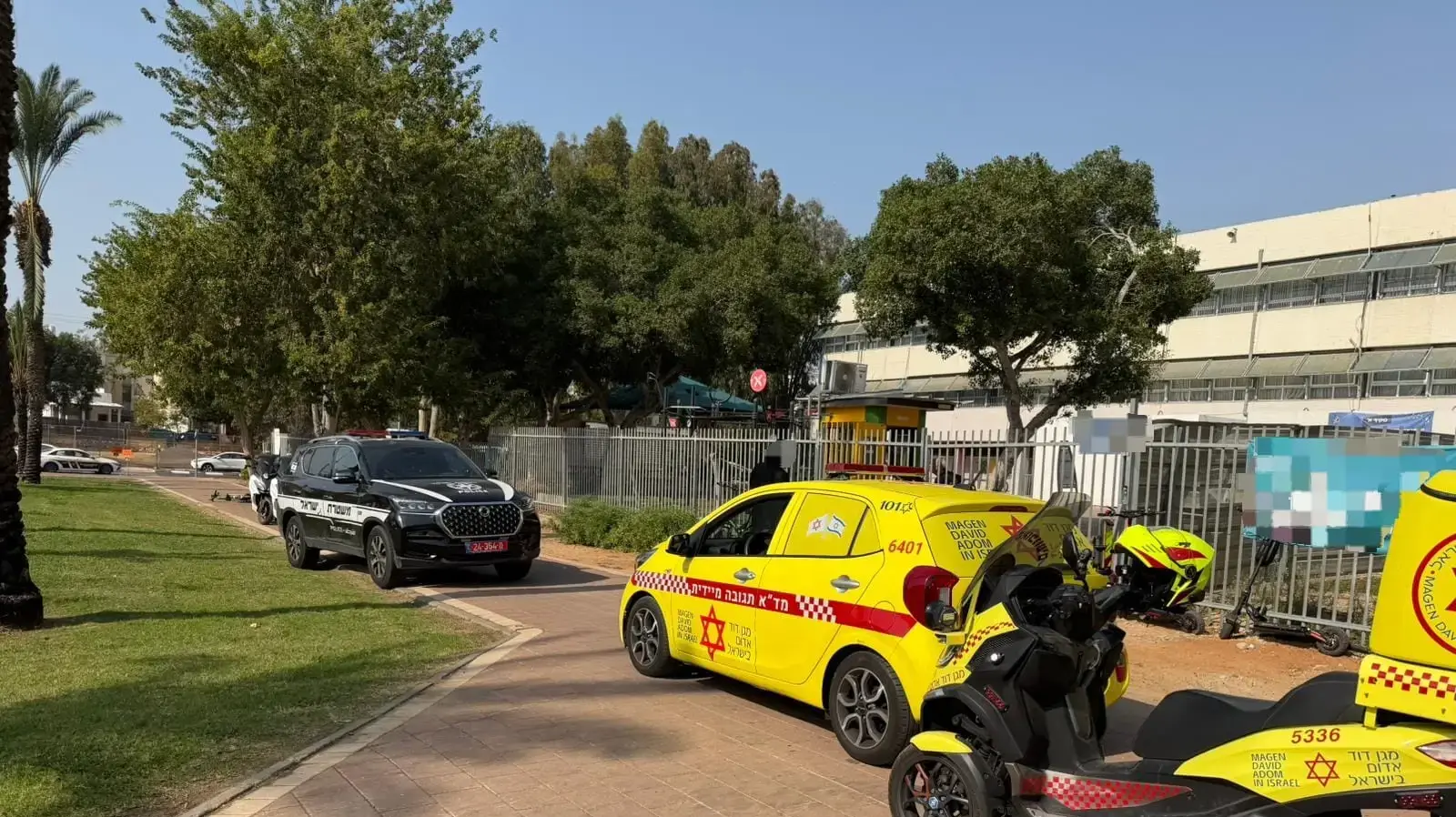 בן 16 נדקר בתיכון באשדוד ומצבו בינוני. 5 בנובמבר 2025 בן 16 נדקר בתיכון באשדוד ומצבו בינוני. 5 בנובמבר 2025