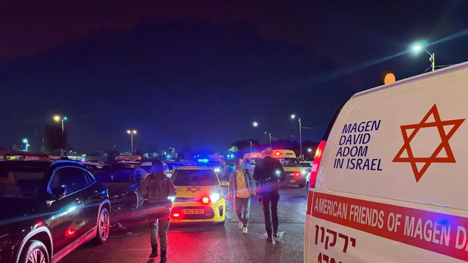 אירוע אלימות בחניון שדרות רוקח בתל אביב, 8 בנובמבר 2025
