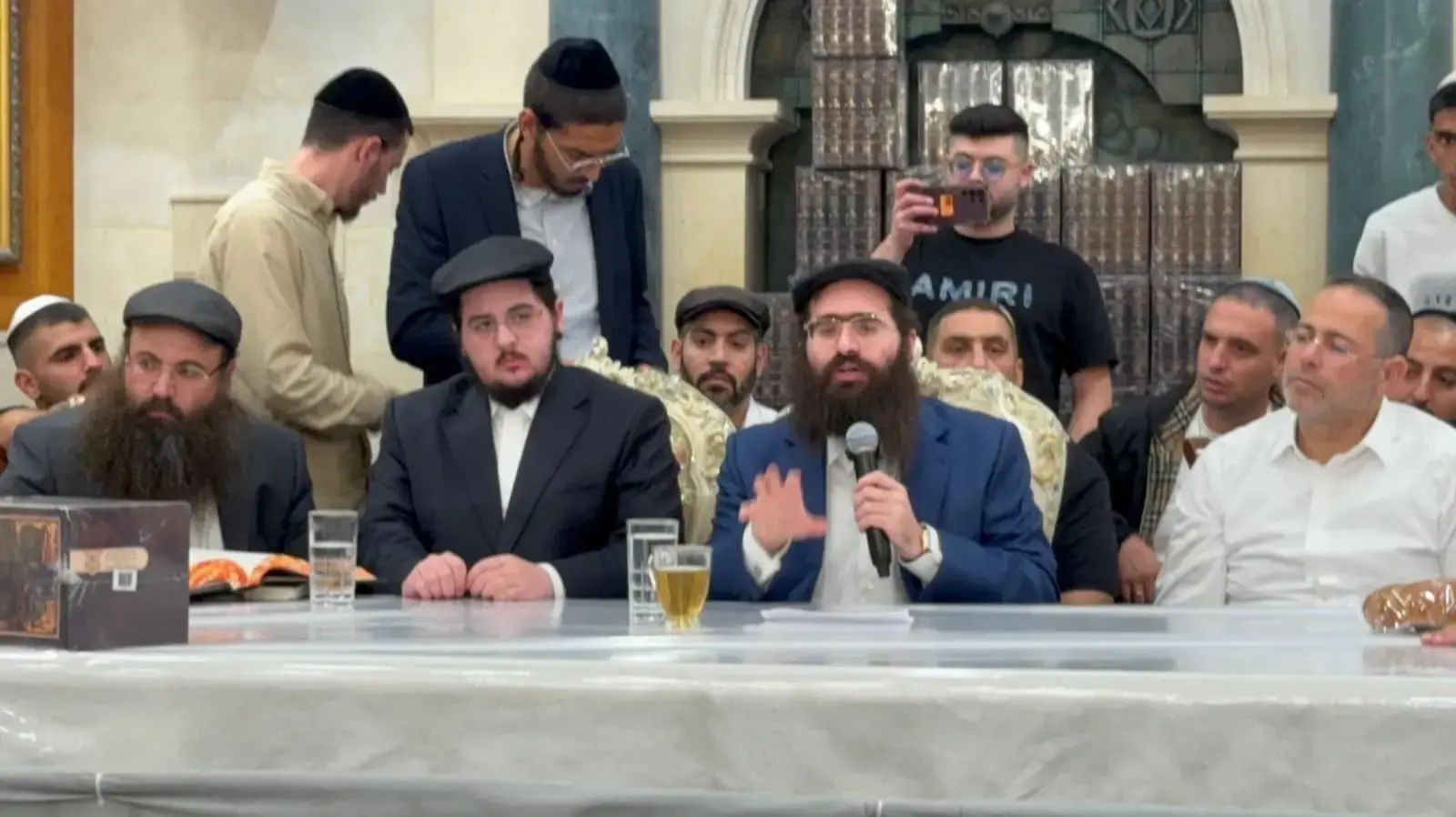 שיעור באשדוד בנים של הרב פינטו שיעור באשדוד בנים של הרב פינטו
