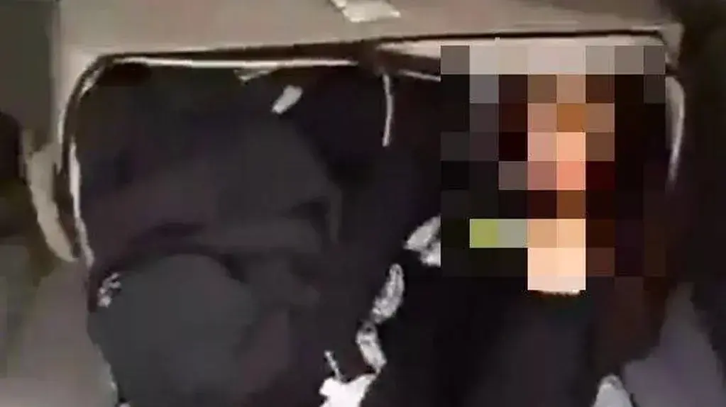 אישה נמצאה בתוך מזוודה באוטובוס