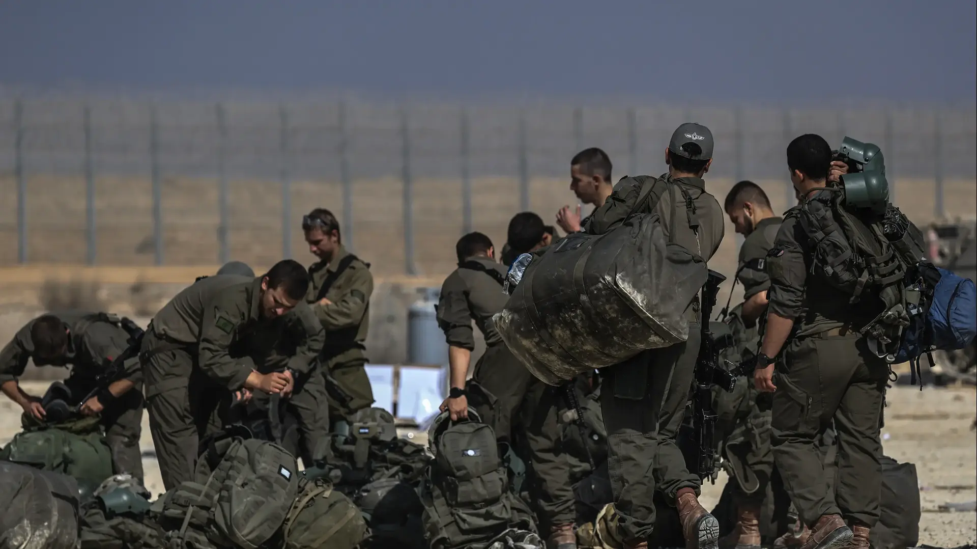 חיילי צה"ל בגבול רצועת עזה, 10 בנובמבר 2025 חיילי צה"ל בגבול רצועת עזה, 10 בנובמבר 2025
