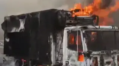 שריפת משאיות במפעל, טול כרם