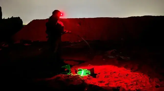 פעילות כוחות צה"ל להשמדת המנהרה בה נפלו שלושת לוחמי גדוד ׳שמשון׳ בבית חאנון. 15.11.25 פעילות כוחות צה"ל להשמדת המנהרה בה נפלו שלושת לוחמי גדוד ׳שמשון׳ בבית חאנון. 15.11.25