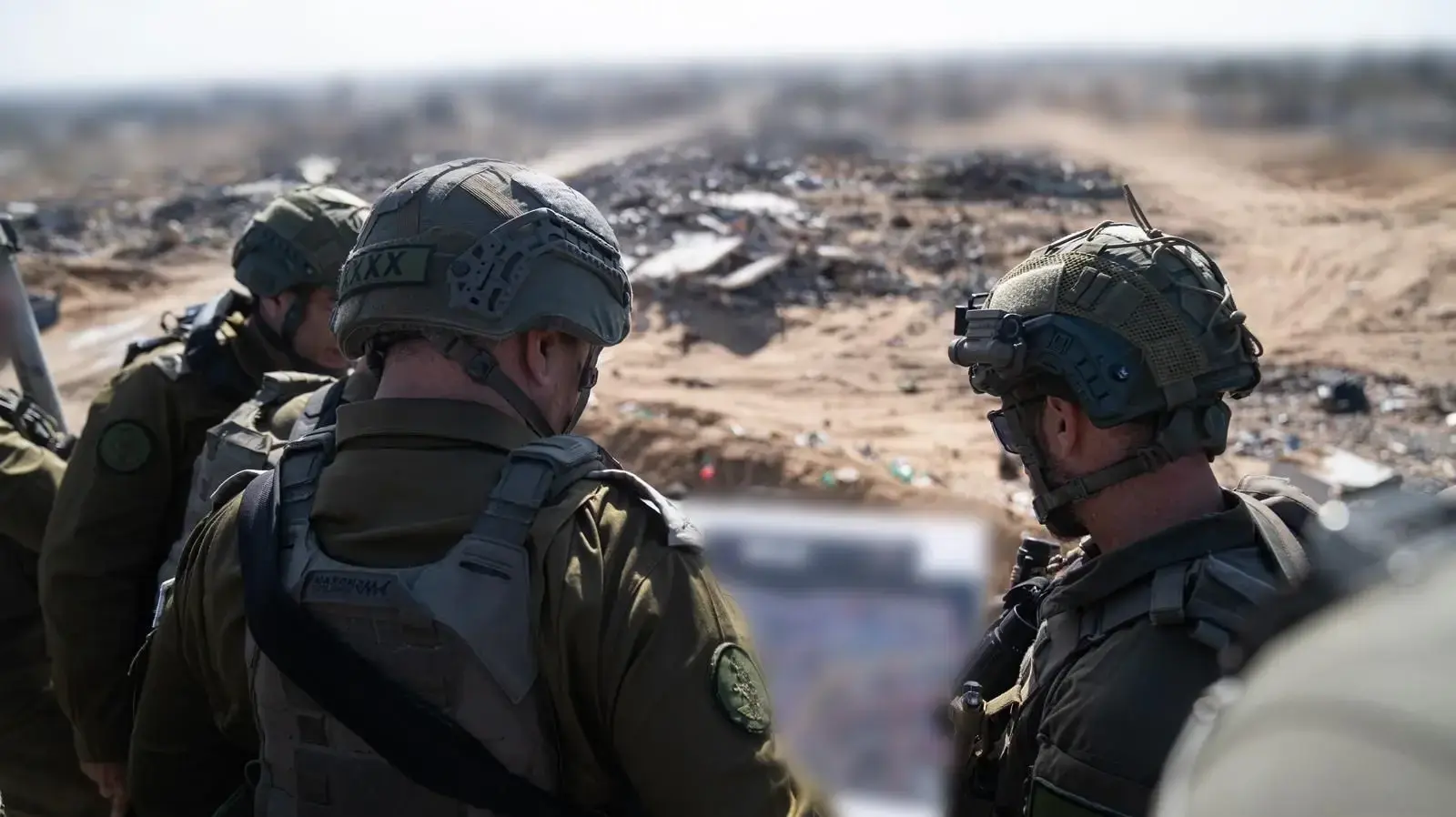 הרמטכ״ל, רב-אלוף אייל זמיר, קיים הערכת מצב באוגדת עזה. 16 בנובמבר 2025 הרמטכ״ל, רב-אלוף אייל זמיר, קיים הערכת מצב באוגדת עזה. 16 בנובמבר 2025