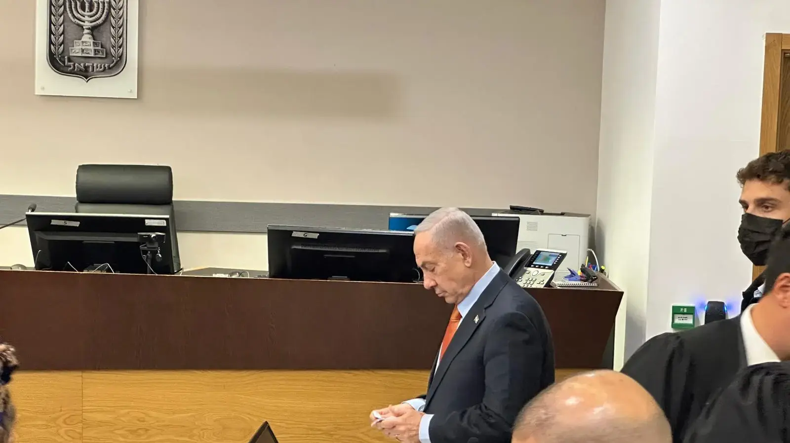 עדות רה"מ בנימין נתניהו במשפט תיקי האלפים, בימ"ש מחוזי ת"א, 18 בנובמבר 2025 עדות רה"מ בנימין נתניהו במשפט תיקי האלפים, בימ"ש מחוזי ת"א, 18 בנובמבר 2025