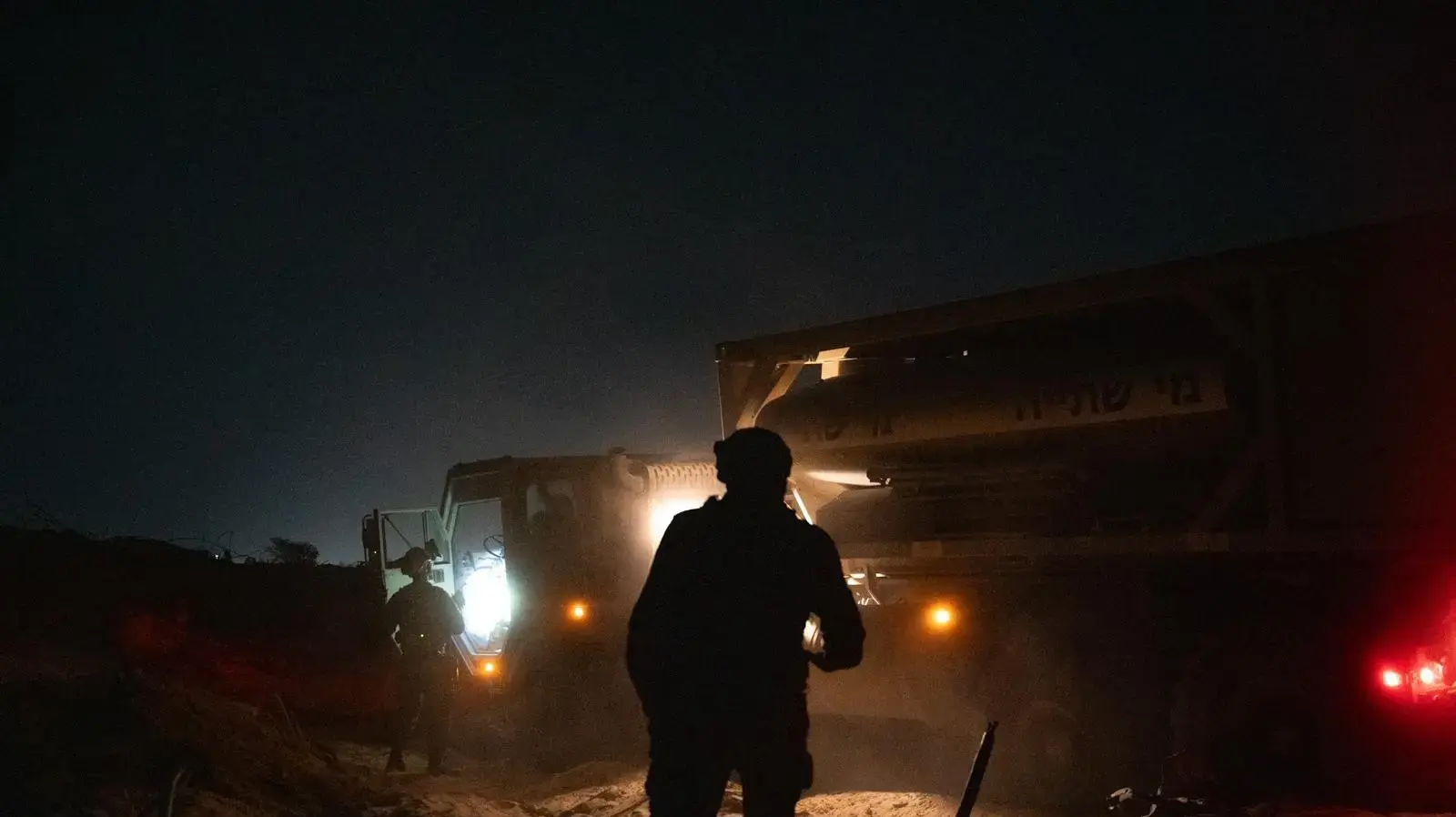 תיעוד מפעילות צה"ל וכוחות כוחות צק״ח הנח״ל במרחב רפיח בעזה תיעוד מפעילות צה"ל וכוחות כוחות צק״ח הנח״ל במרחב רפיח בעזה