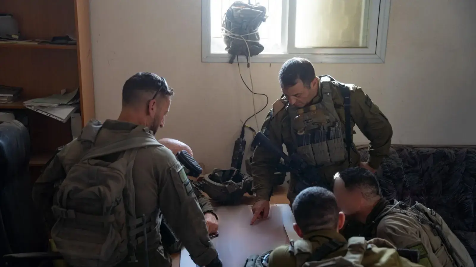 תיעוד מפעילות צה"ל וכוחות כוחות צק״ח הנח״ל במרחב רפיח בעזה תיעוד מפעילות צה"ל וכוחות כוחות צק״ח הנח״ל במרחב רפיח בעזה