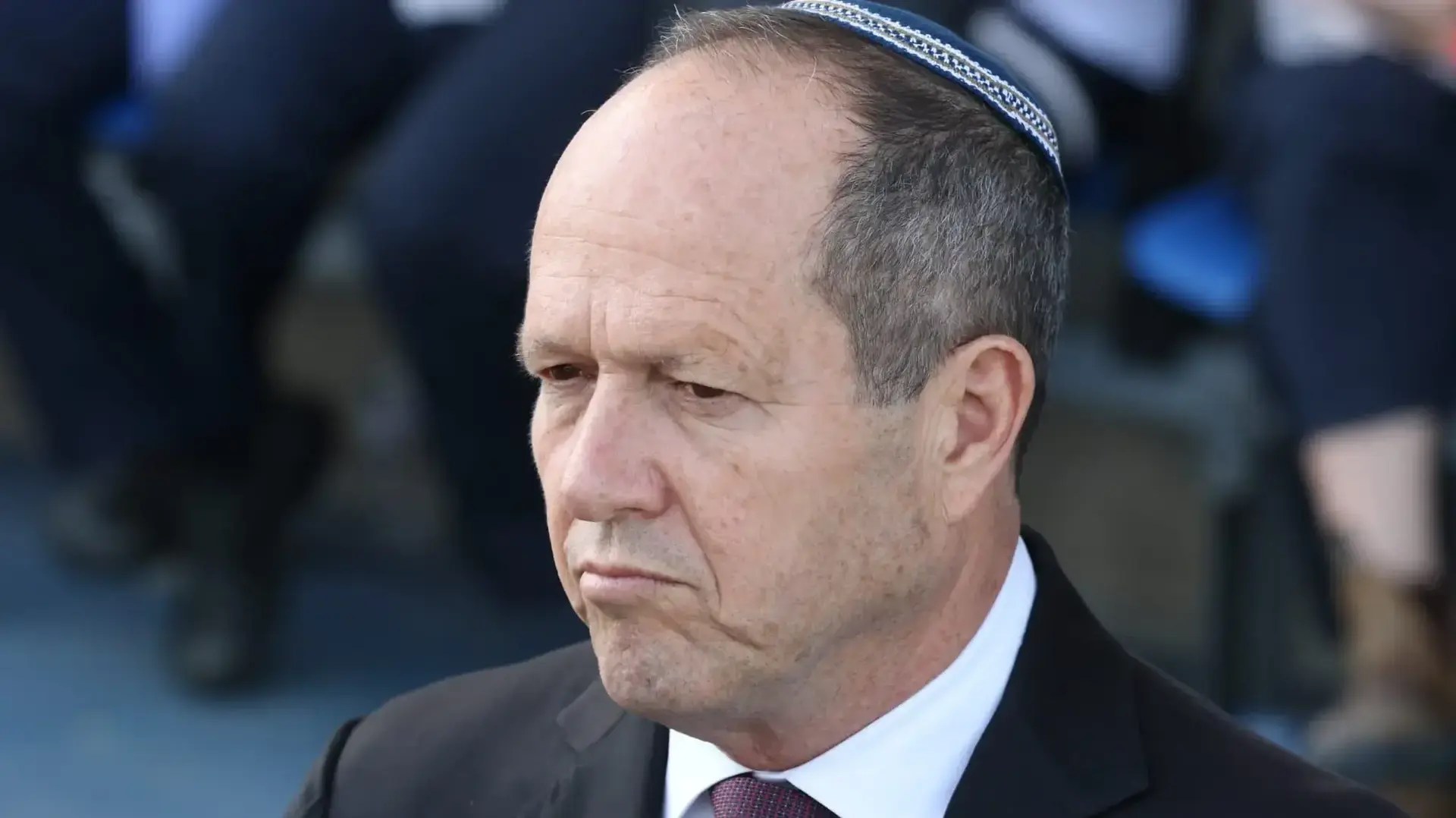 ניר ברקת, הלווית מרים פיירברג, אצטדיון נתניה, 23 בנובמבר 2025 ניר ברקת, הלווית מרים פיירברג, אצטדיון נתניה, 23 בנובמבר 2025