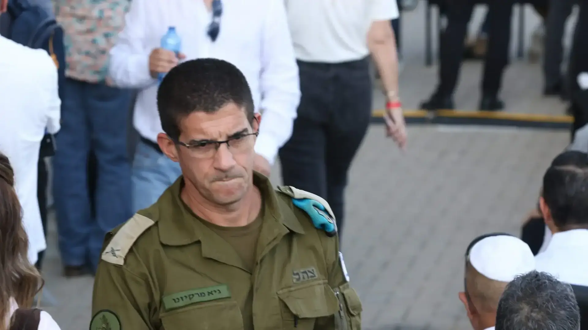 תא"ל גיא מרקיזנו, הלווית מרים פיירברג, אצטדיון נתניה, 23 בנובמבר 2025 תא"ל גיא מרקיזנו, הלווית מרים פיירברג, אצטדיון נתניה, 23 בנובמבר 2025