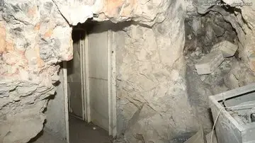 פתח הכניסה אל מנהרה של חיזבאללה בדרום לבנון, 28 בנובמבר 2025 פתח הכניסה אל מנהרה של חיזבאללה בדרום לבנון, 28 בנובמבר 2025