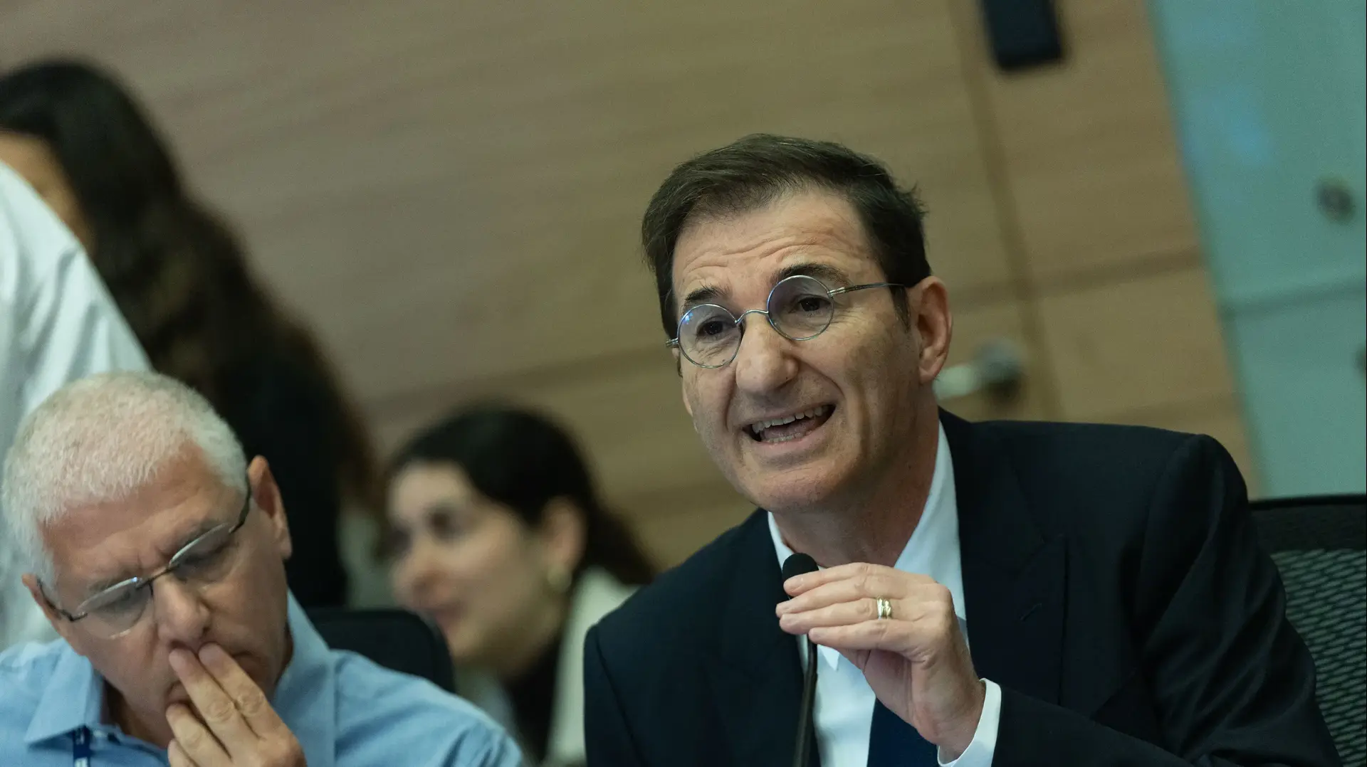 בעז ביסמוט בועדת חוץ ובטחון