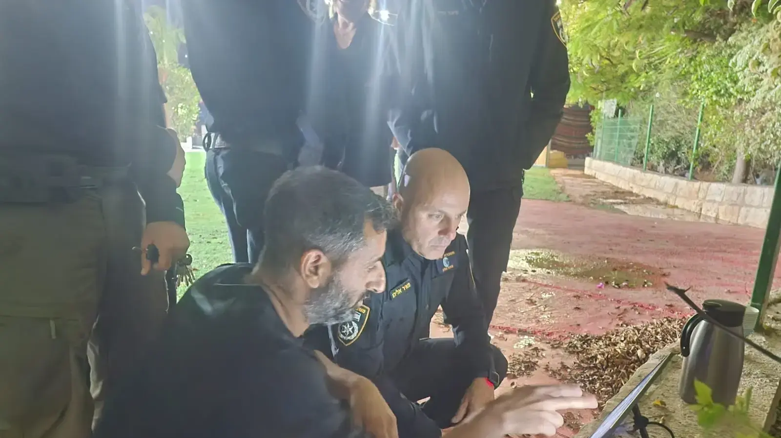 מארב של שוטרי המחוז הצפוני הביא למעצר חוליה חמושה החשודה בניסיון חיסול, דקות לאחר שירו לעבר אדם, דבוריה מארב של שוטרי המחוז הצפוני הביא למעצר חוליה חמושה החשודה בניסיון חיסול, דקות לאחר שירו לעבר אדם, דבוריה
