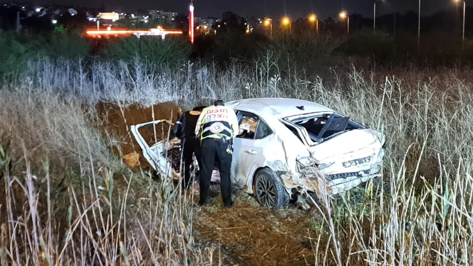 צומת חסידים: הרוג וחמישה נפגעים במצבי פציעה שונים בתאונת דרכים צומת חסידים: הרוג וחמישה נפגעים במצבי פציעה שונים בתאונת דרכים