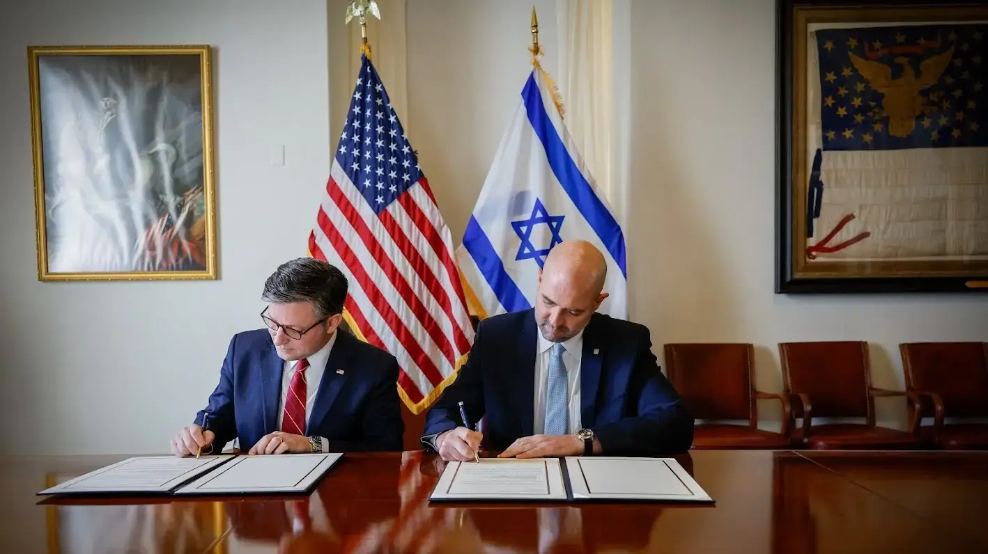 אוחנה וג׳ונסון מובילים: מהלך פרלמנטרי עולמי להענקת נובל לנשיא טראמפ אוחנה וג׳ונסון מובילים: מהלך פרלמנטרי עולמי להענקת נובל לנשיא טראמפ