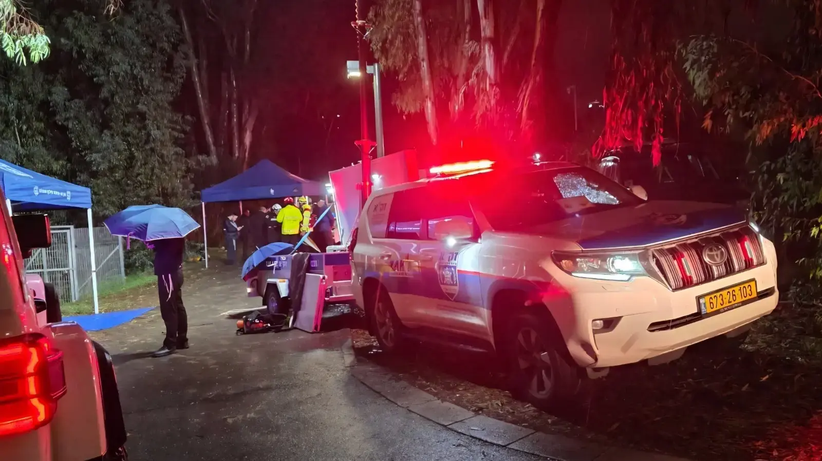 סופת ביירון: חיפושים אחר צעיר כבן 19 שנעדר מזה יממה וקיים חשש ממשי לחייו. 12 בדצמבר 2025