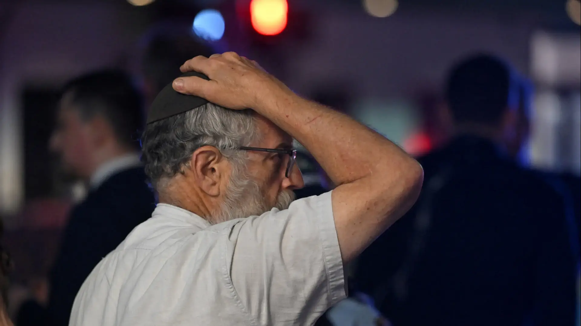 זירת ירי בבונדי ביץ',סידני, אוסטרליה, 14 בדצמבר 2025 זירת ירי בבונדי ביץ',סידני, אוסטרליה, 14 בדצמבר 2025