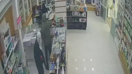 שוד בחנות טלפונים ניידים בעיר רהט שוד בחנות טלפונים ניידים בעיר רהט