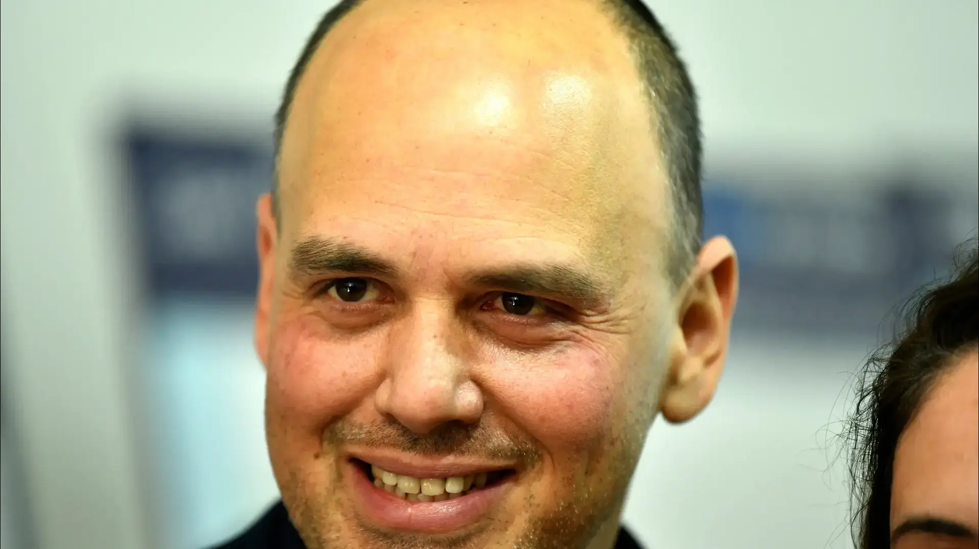צביקה ברוט, ראש עיריית בת ים, טקס הארכת הקו האדום של הרכבת הקלה, ראשון לציון, 25 בדצמבר 2025 צביקה ברוט, ראש עיריית בת ים, טקס הארכת הקו האדום של הרכבת הקלה, ראשון לציון, 25 בדצמבר 2025